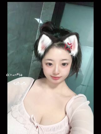 软糖熊微密圈独家资源,照片合集分享