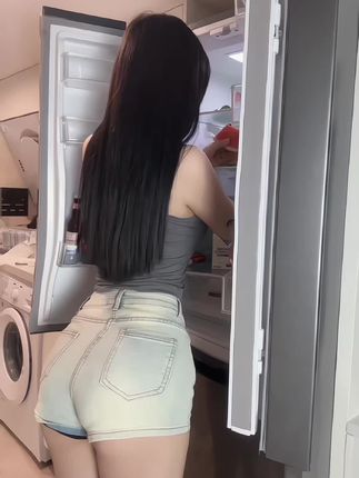 杀猪饲料微博名大揭秘!她的社交平台风格如何?微密圈最全图片合集