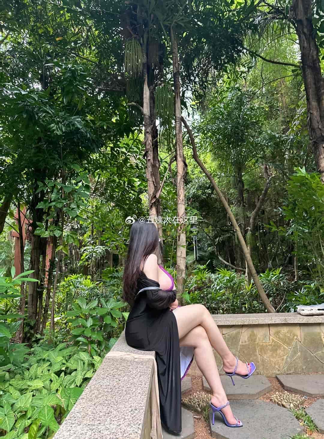 幽默风趣的迷人五姨太微密圈资源受欢迎秘密,她的真实姓名是否为孙颖莎?
