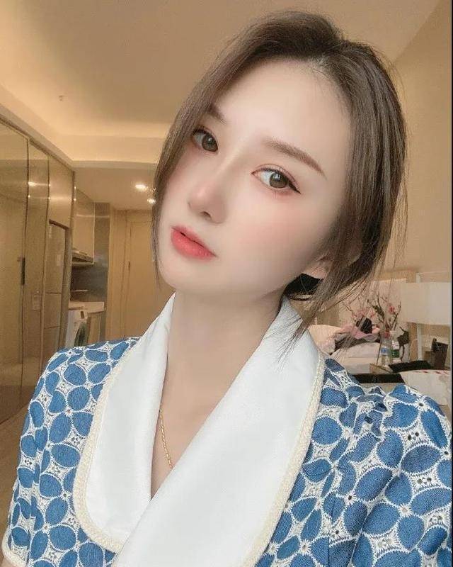 -1 揭秘陈佩奇微密圈作品图片背后的故事,探寻网红陈大小姐神秘魅力