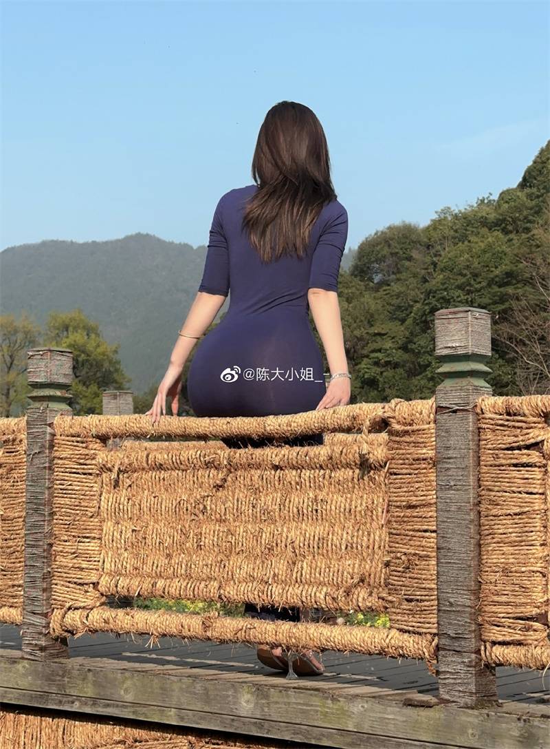-1 揭秘陈佩奇微密圈作品图片背后的故事,探寻网红陈大小姐神秘魅力