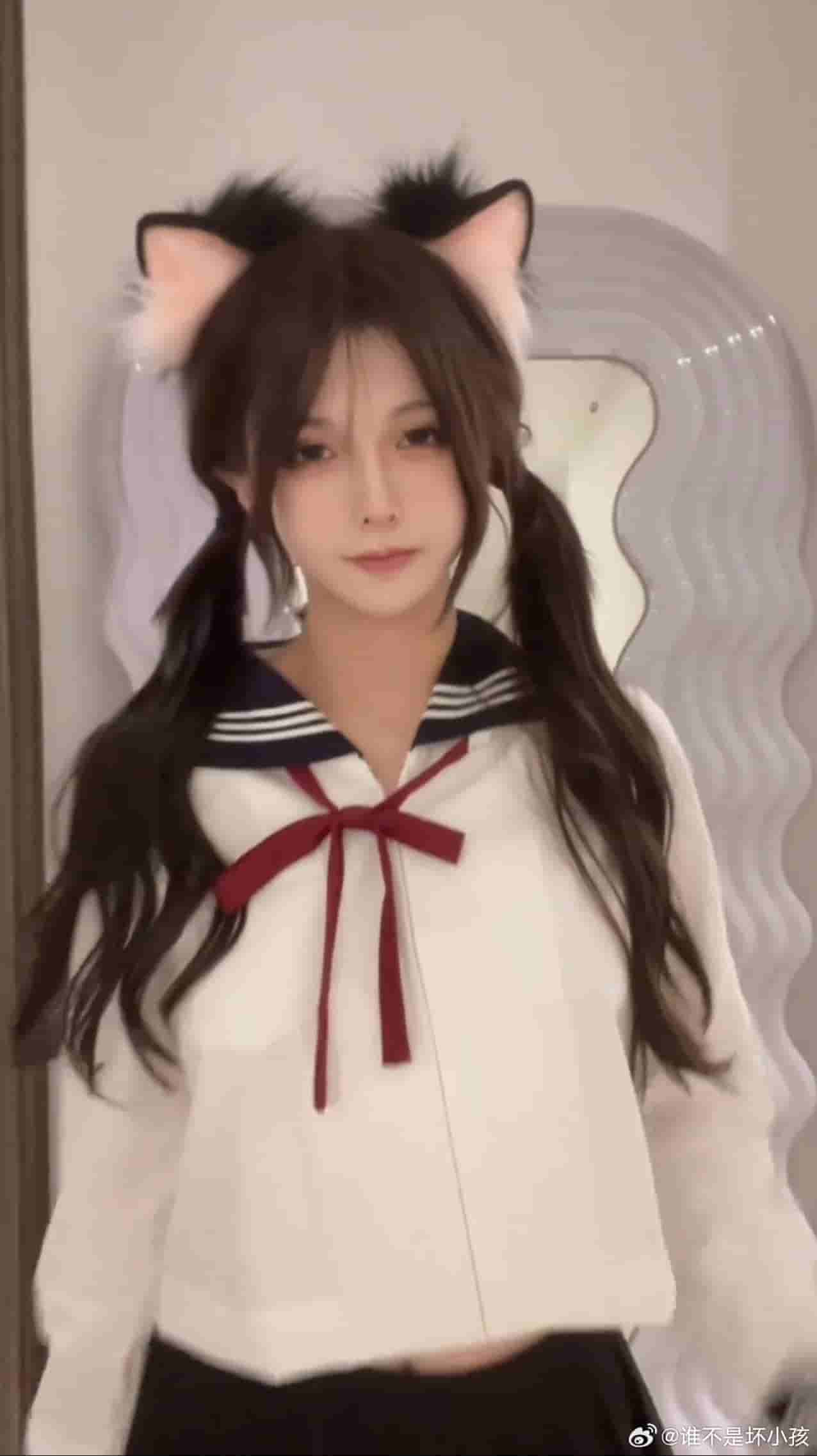 颜值博主刘辉微密圈作品资源惊艳无数粉丝,引领时尚潮流