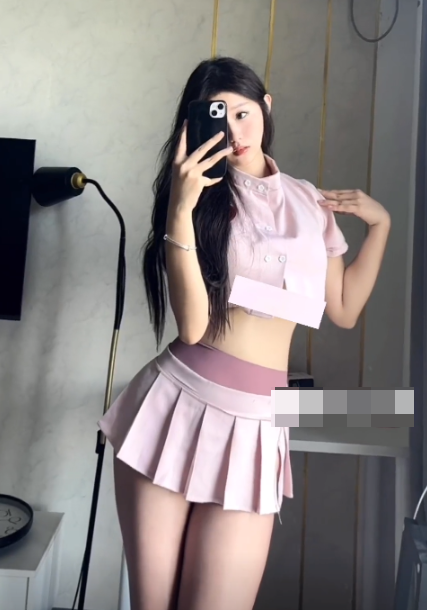 -1 新宠儿叶子姐姐微密圈美丽瞬间与个人魅力的完美诠释