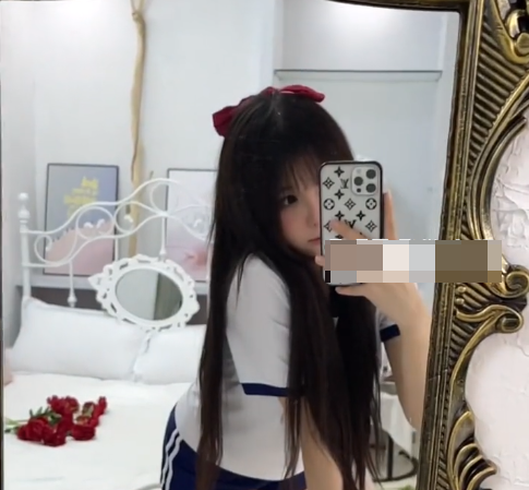 沈汝凡超哇塞微密圈照片是什么梗?-1 沈汝凡超哇塞微密圈照片是什么梗?