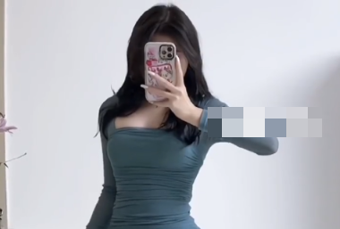 抖音李允琦Amber微密圈作品大全，你们的允琦宝贝来了！