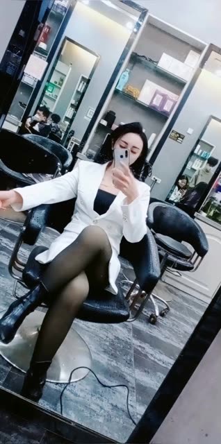 陈大小姐作品怎么下架了?网友们的猜测和解读