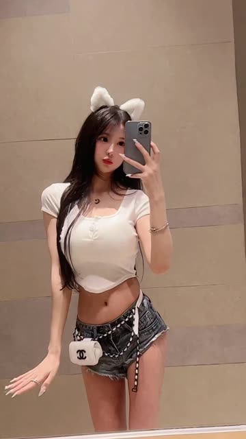 沈汝凡超哇塞微密圈照片解读,背后的故事令人感动