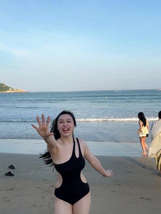 铁锤姐姐的微密圈写真及视频大放送,不容错过