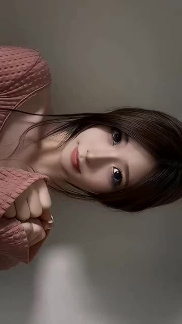 时尚网红陈妮妮UNI微密圈私密内容一览，时尚网红私密内容大公开