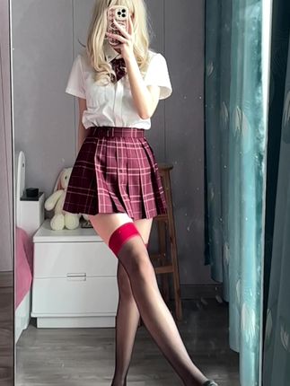 抖音刘雅萌微密付费图,身材火辣惹人注目