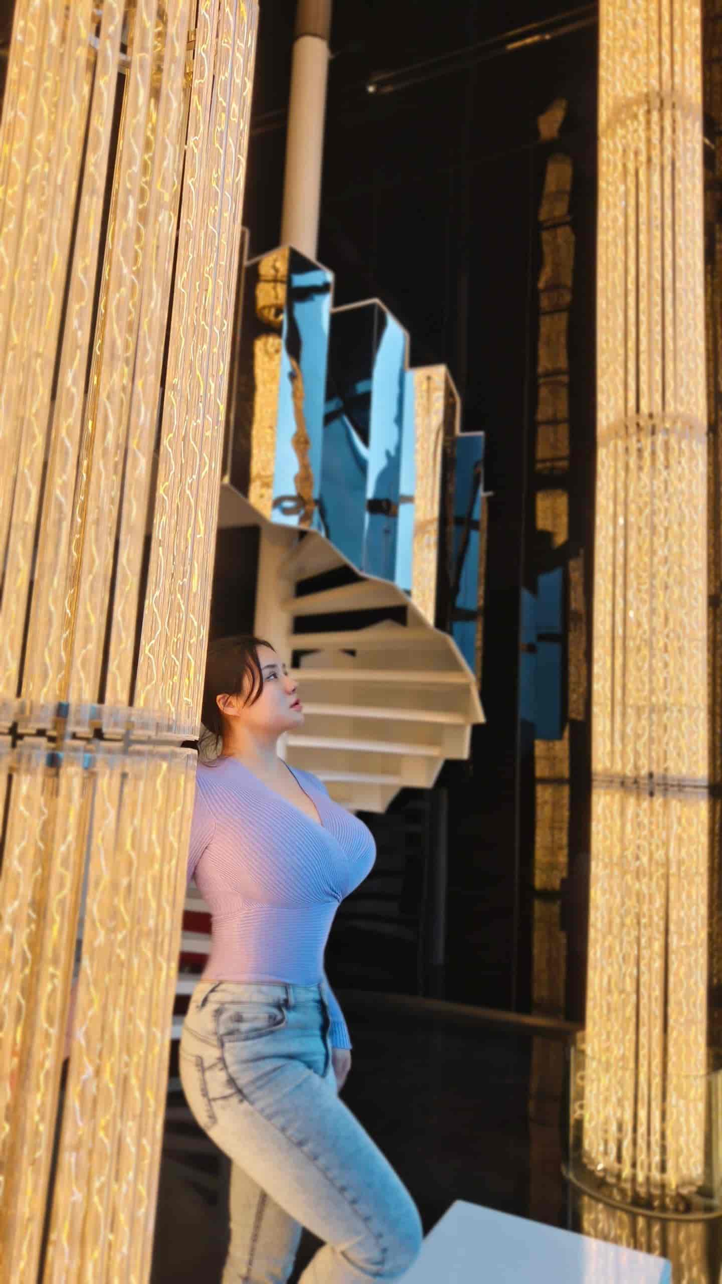 水蜜桃米米微密圈写真美图鉴赏,尽情欣赏美的风采