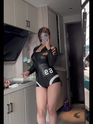 网红迷人的五姨太(孙颖莎),真实姓名与知名度