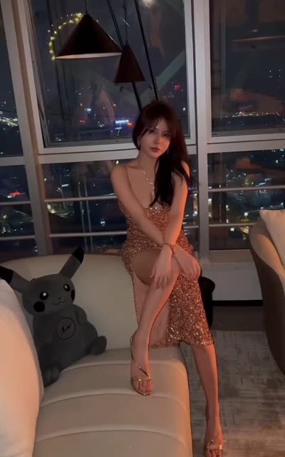 尊享特权奔跑的晶骡儿微密圈限量视图套图，独家尊享一览无余