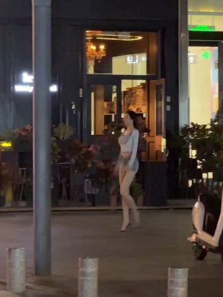 网络红人徐珺大哥cosplay官方视频套图视频合集,全新分享
