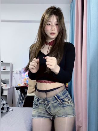 抖音甜子兔微密圈图片欣赏,感受她的甜美魅力