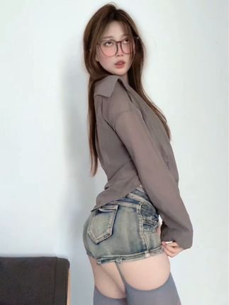 抖音甜子兔微密圈图片与晴子兔对比,谁更美?