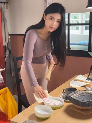 奶雯圈子图片集,秋日谷韵与古村美食的完美邂逅