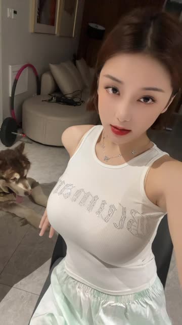 揭秘抖音奶雯的微博踪迹,古韵遗风与美食探索的完美融合