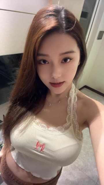 揭秘抖音奶雯的微博踪迹,古韵遗风与美食探索的完美融合