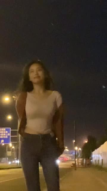 奶雯圈子最新套图，抖音奶雯微密照片合集最新视频