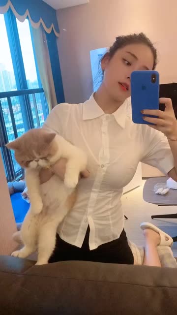 抖音奶雯微密圈照片合集,微笑的文文weme圈视频汇总