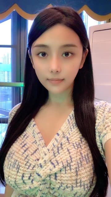 奶雯微密圈作品资源分享,时尚穿搭及生活方式的精粹展示