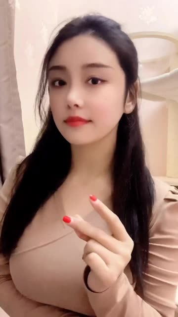 奶雯微密圈作品资源分享,时尚穿搭及生活方式的精粹分享
