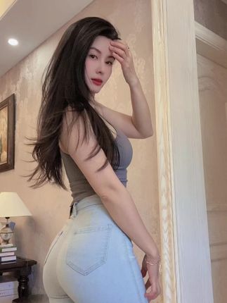 小猫咪CK的微密圈穿搭技巧,教你变身时尚达人