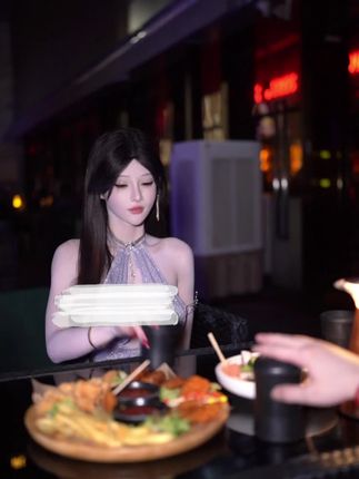 微密圈无欲无求的推土君,馨馨酱网红风采