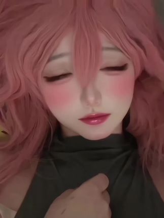 桃桃sama的甜美身材与迷人笑容,微密圈中的女神风采