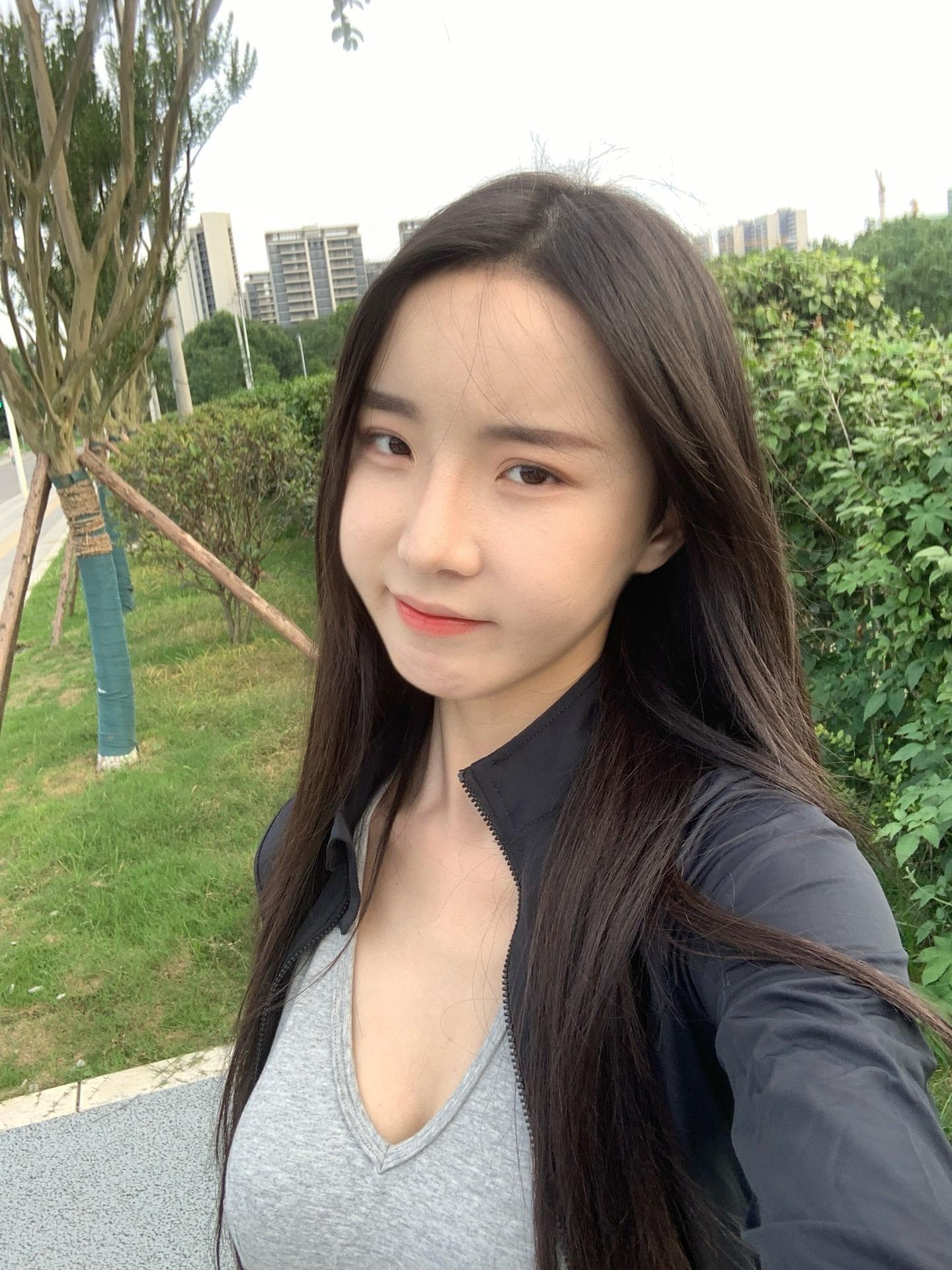 智桃lucky微密圈全集,抖音智桃lucky的独家资源全曝光