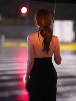 私人秘书周妍希她的写真总是让人难忘,让人魂牵梦绕的每一张照片