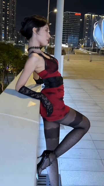 239万粉丝的美女博主，抖音美了个滢实力圈粉的秘诀是什么？