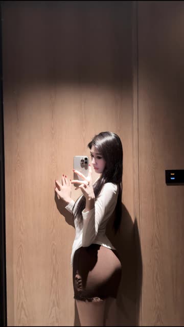 麻利亚辣的早期视频汇总,抖音红人麻利亚辣的成名之路