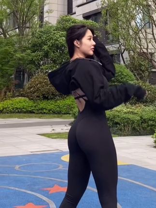 宋昱欣最火的照片网友直呼太惊艳!健身女神宋昱欣爆红照片合集