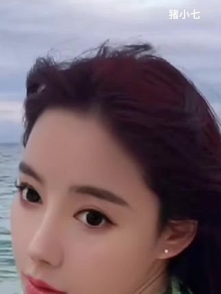 猪小七身材的绝美视角,放心看不违规!探秘猪小七的完美身材展示