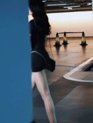 猪小七早期泳装照片分享她早期的泳装照片,猪小七的泳装照片集锦