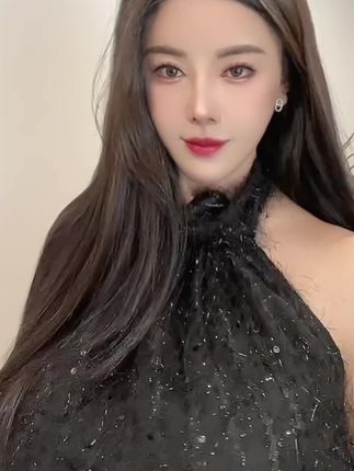 抖音猪小七的舞蹈视频为何火爆?猪小七性感舞姿的魅力