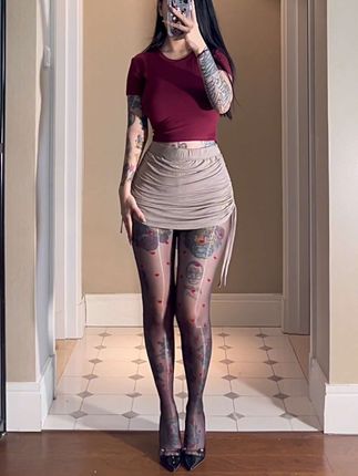 卡通百科老王的成名之路揭秘，她是如何吸引众多粉丝的？