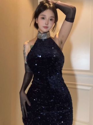 卡通百科老王的付费内容揭秘,她的作品值得购买吗?