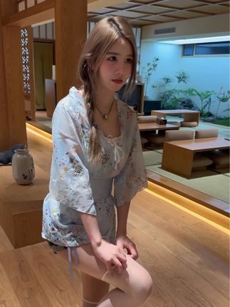 八酱翻白眼背后的幽默与梗，解析八酱翻白眼事件的流行文化