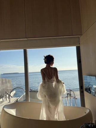 脸红mm与老头趣味互动,粉丝的热议讨论