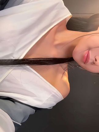 脸红mm微博人气飙升,她的真实身份大揭秘