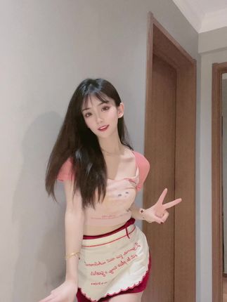 抖音崽崽阿的动态分享,她的甜美生活记录