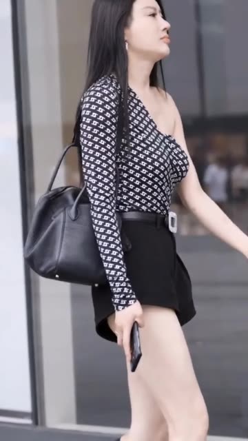 银蛇大人照片合集,优雅与个性的完美结合