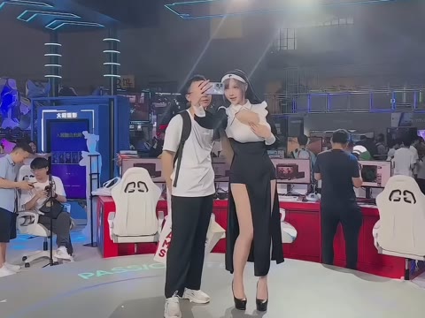 银蛇大人早期视频曝光,经典回忆再现