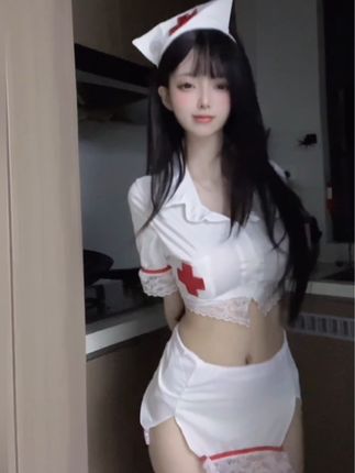 小马浸浸圈内视频内容分析,如何访问她的圈内视频?