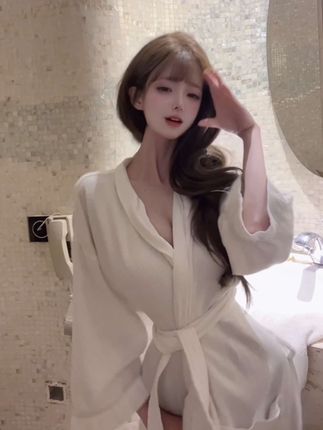 小马浸浸圈内视频内容分析,如何访问她的圈内视频?