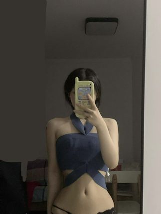 小芋泥yyy早期作品赏析,探寻她的成长之路与作品演变