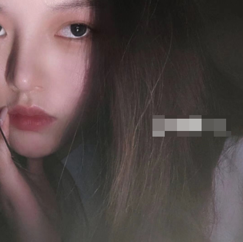 -1 微博红人yuyu超甜吖微密圈引发争议网友质疑高价收费